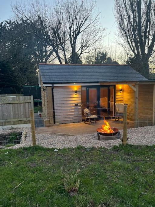 The Cabin Preston  Екстер'єр фото